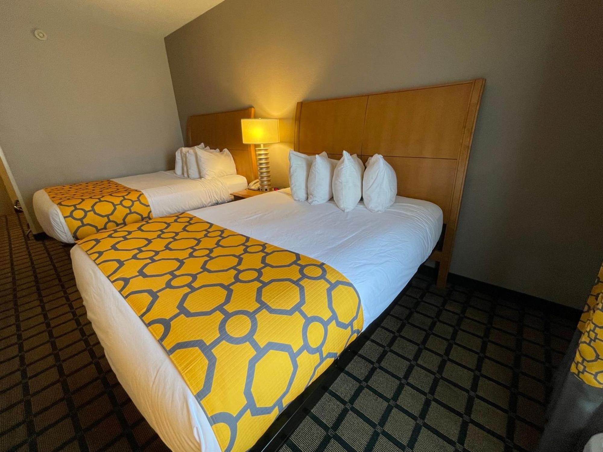 Baymont By Wyndham Inn